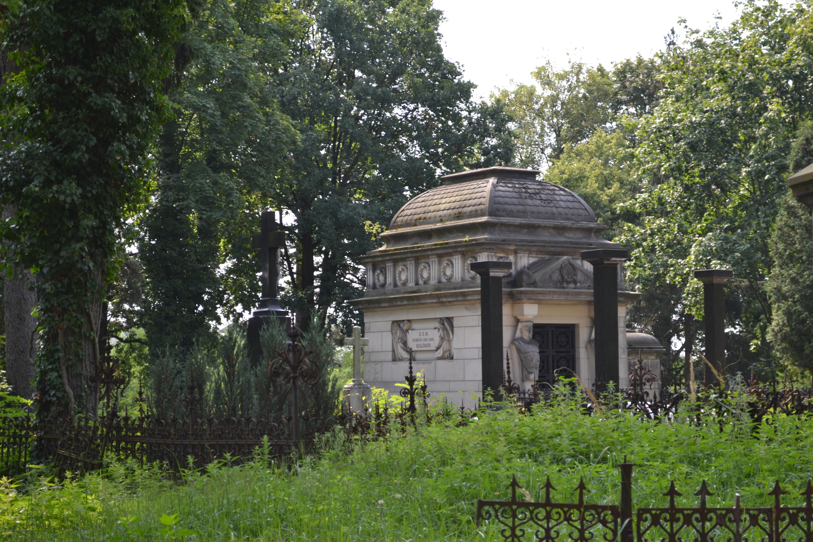 Cmentarz ewangelicki ozorkow.JPG