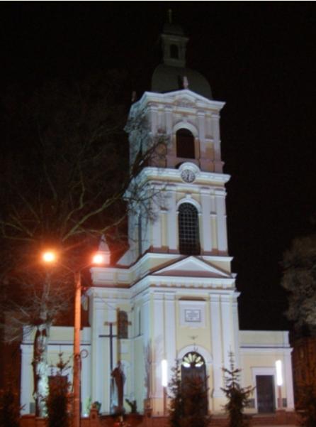 Kościół św. józefa nocą.jpg
