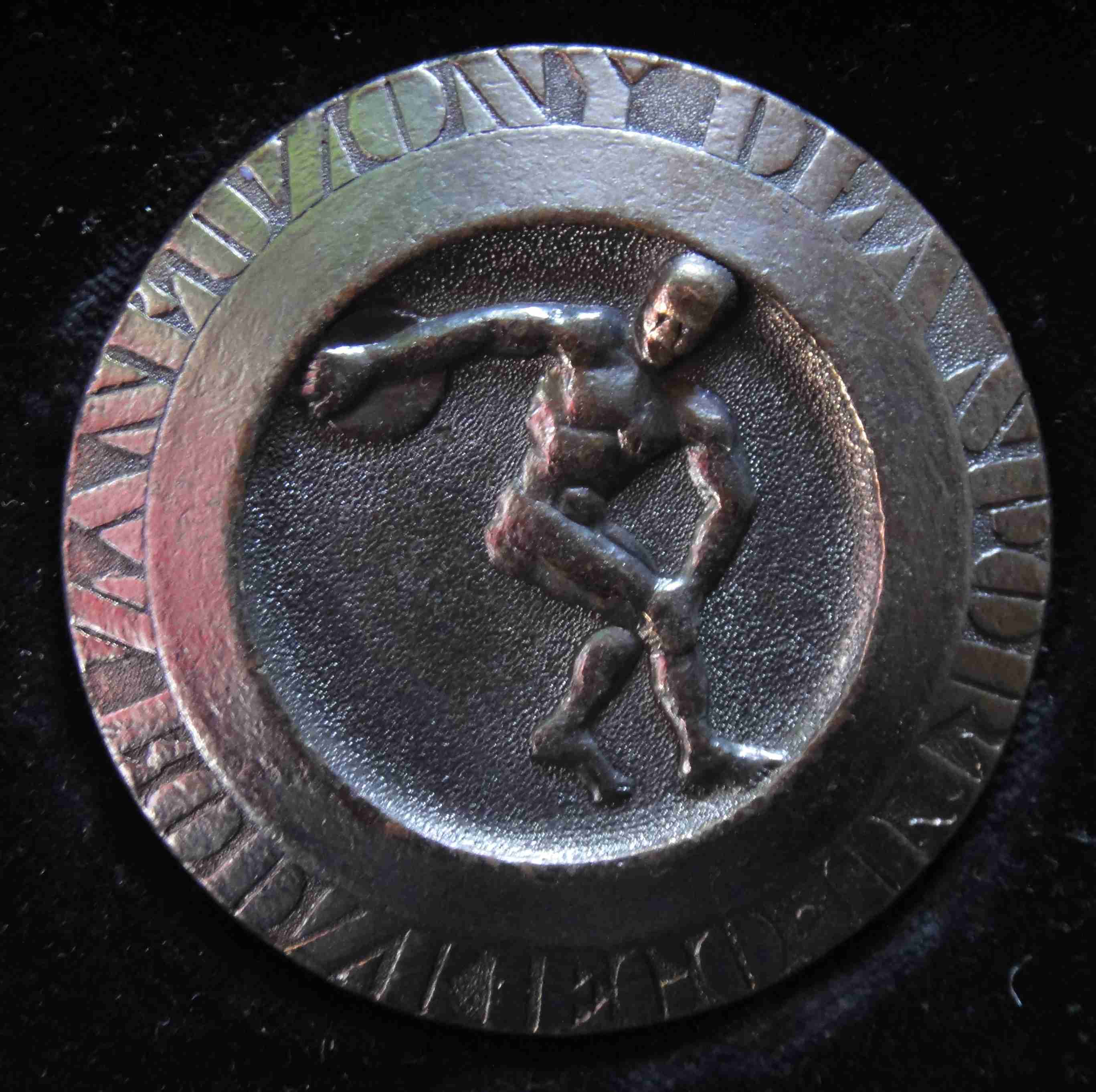 Medal Stefana Wieruckiego, awers.jpg